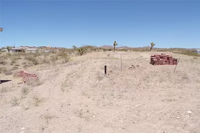 21213 W Calexico Drive, White Hills, AZ 86445 - Photo 16