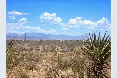 339-16-174 N Elfrida Rd., Golden Valley, AZ 86413 - Photo 1