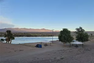 2053 Sweetwater Dr, Bullhead City, AZ 86442 - Photo 30