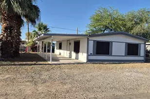 2053 Sweetwater Dr, Bullhead City, AZ 86442 - Photo 1