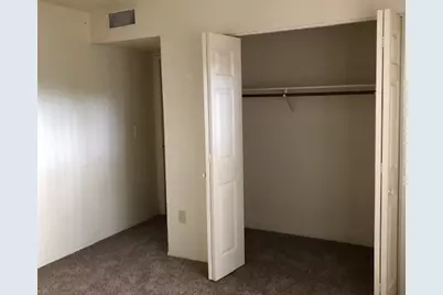 1800 Clubhouse #105 Drive, Bullhead City, AZ 86442 - Photo 8