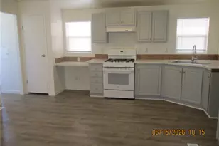 569 Harbor Dr, Bullhead City, AZ 86442 - Photo 8