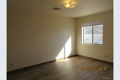 1403 Andy Devine #13, Kingman, AZ 86401 - Photo 4