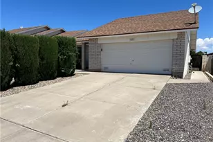 971 Canyon Shadows Dr, Kingman, AZ 86409 - Photo 2
