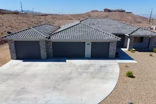 2950 Chaco Canyon Dr, Bullhead City, AZ 86429 - Photo 2