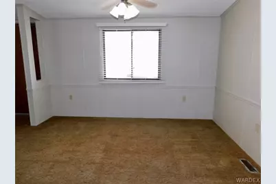 556 Riverfront Drive, Bullhead City, AZ 86442 - Photo 14