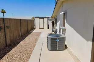 556 Riverfront Dr, Bullhead City, AZ 86442 - Photo 42