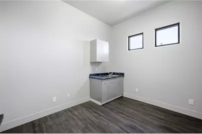 3939 Stockton Hill Road, Kingman, AZ 86409 - Photo 10