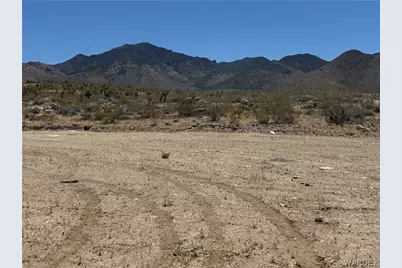 316-05-018 June, Dolan Springs, AZ 86441 - Photo 8