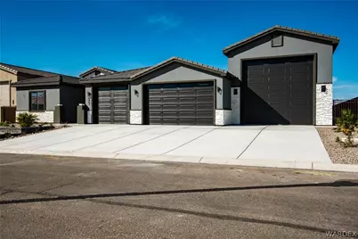 6407 S Calle Serena, Fort Mohave, AZ 86426 - Photo 2