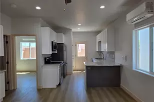 370 Riverfront Dr, Bullhead City, AZ 86442 - Photo 6