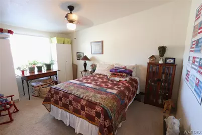 17773 N Lakeside Drive, Dolan Springs, AZ 86441 - Photo 20
