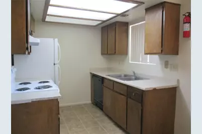 3653 Wendell Ave Unit C, Bullhead City, AZ 86442 - Photo 2