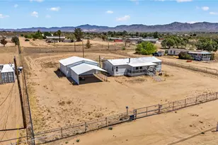 5576 Crystal Dr, Golden Valley, AZ 86413 - Photo 2