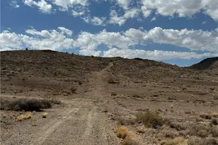 331-15-044D E Siskin Ln, Kingman, AZ 86409 - Photo 1