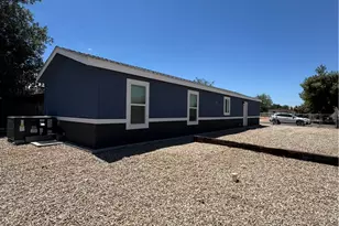 3595 E Lark Ln, Kingman, AZ 86409 - Photo 4