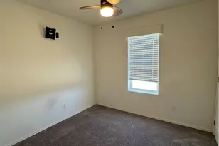 3595 E Lark Ln, Kingman, AZ 86409 - Photo 14