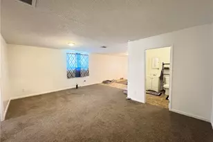 225 Tanglewood Ln, Bullhead City, AZ 86442 - Photo 10