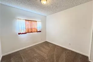 225 Tanglewood Ln, Bullhead City, AZ 86442 - Photo 12