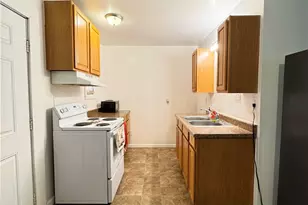 225 Tanglewood Ln, Bullhead City, AZ 86442 - Photo 4