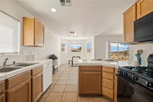 2054 E Sundance Dr, Fort Mohave, AZ 86426 - Photo 20