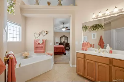 2521 Majestic Way, Bullhead City, AZ 86442 - Photo 32