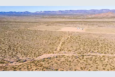 339-35-017 N Coolidge Road, Golden Valley, AZ 86413 - Photo 12