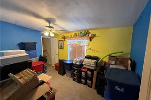3995 N Eloy Rd, Golden Valley, AZ 86413 - Photo 28