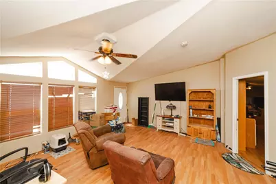 3995 N Eloy Road, Golden Valley, AZ 86413 - Photo 10
