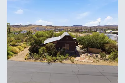 125 E Park Street, Kingman, AZ 86401 - Photo 2