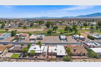 2650 Country Club Drive, Bullhead City, AZ 86442 - Photo 10