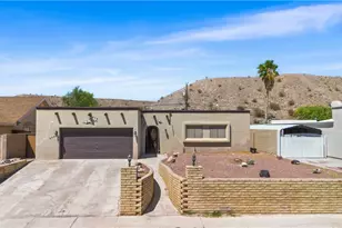 2640 Country Club Dr, Bullhead City, AZ 86442 - Photo 2