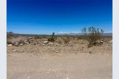 5449 S Amythest Road, Golden Valley, AZ 86413 - Photo 1