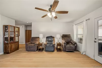 5551 S Deer Creek Avenue, Fort Mohave, AZ 86426 - Photo 14