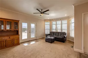 3869 N Alpine Rd, Golden Valley, AZ 86413 - Photo 12