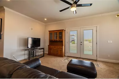3869 N Alpine Road, Golden Valley, AZ 86413 - Photo 10