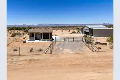 3869 N Alpine Road, Golden Valley, AZ 86413 - Photo 2