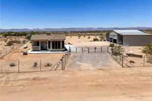 3869 N Alpine Rd, Golden Valley, AZ 86413 - Photo 2
