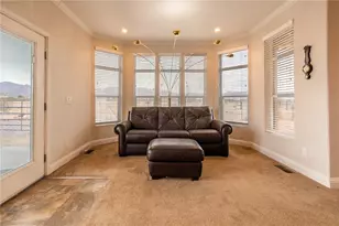 3869 N Alpine Rd, Golden Valley, AZ 86413 - Photo 14