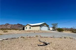 1949 S Elgin Rd, Golden Valley, AZ 86413 - Photo 2