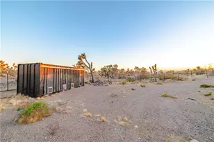 8356 W Cordelia, White Hills, AZ 86445 - Photo 44