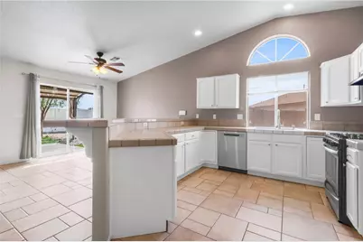 4822 S Castilla Bay, Fort Mohave, AZ 86426 - Photo 12