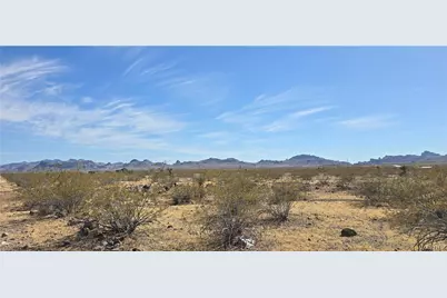 339-20-075 N Dilkon Road, Golden Valley, AZ 86413 - Photo 10