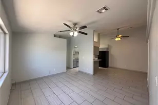 2014 Gates Ave, Kingman, AZ 86401 - Photo 2