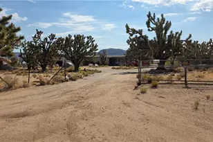 26402 N Peach Ln, Meadview, AZ 86444 - Photo 2