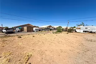 2715 Lillie Ave, Kingman, AZ 86401 - Photo 2