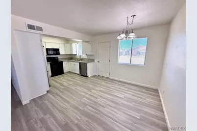 2715 Lillie Avenue, Kingman, AZ 86401 - Photo 8