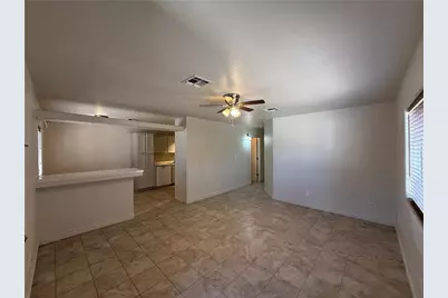 2539 Ashfork Avenue, Kingman, AZ 86401 - Photo 2