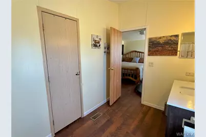 5146 W Burro Drive, Golden Valley, AZ 86413 - Photo 18