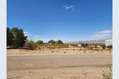 6708 E Manzanita Drive, Kingman, AZ 86401 - Photo 2